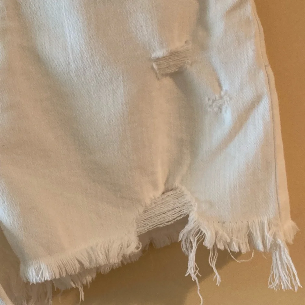 Enjean High Rise White Jean Shorts Size L - Picture 6 of 6